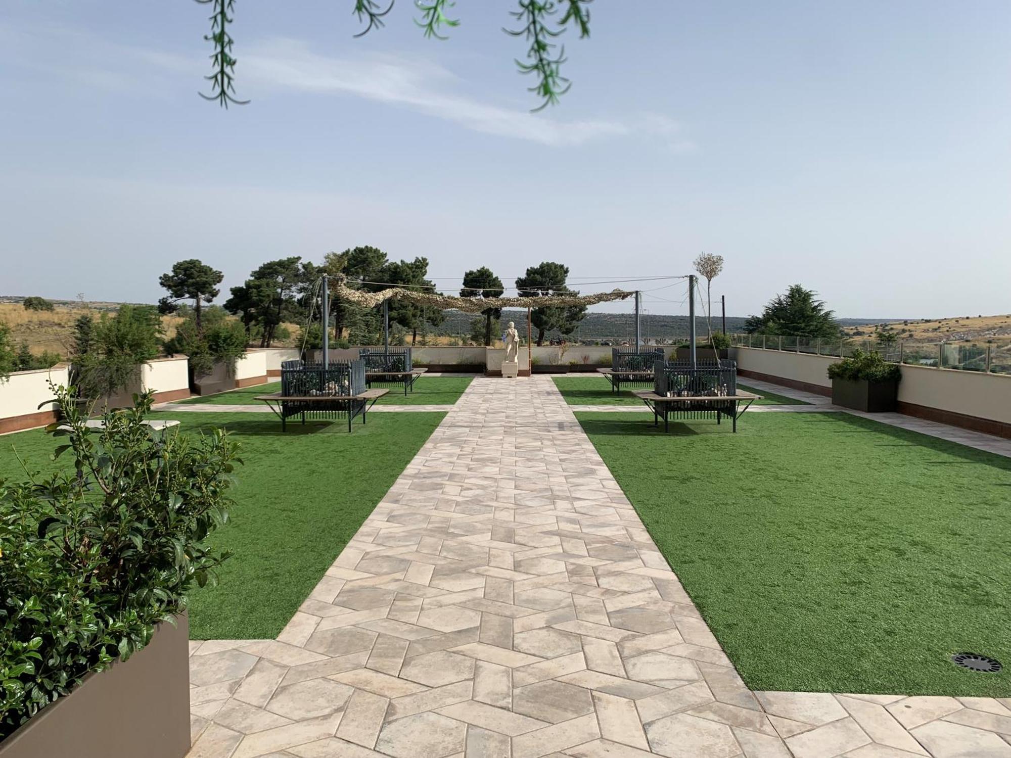 Hotel Sercotel Cuatro Postes Ávila Luaran gambar